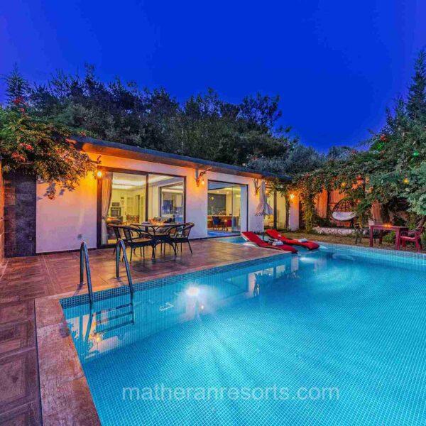Villas with Swimming pool